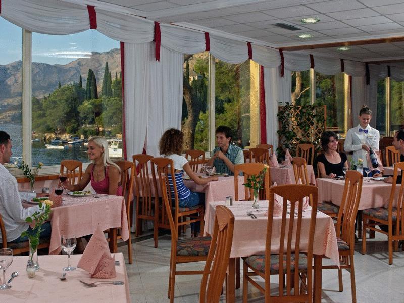 Hotel Кавтат Екстериор снимка